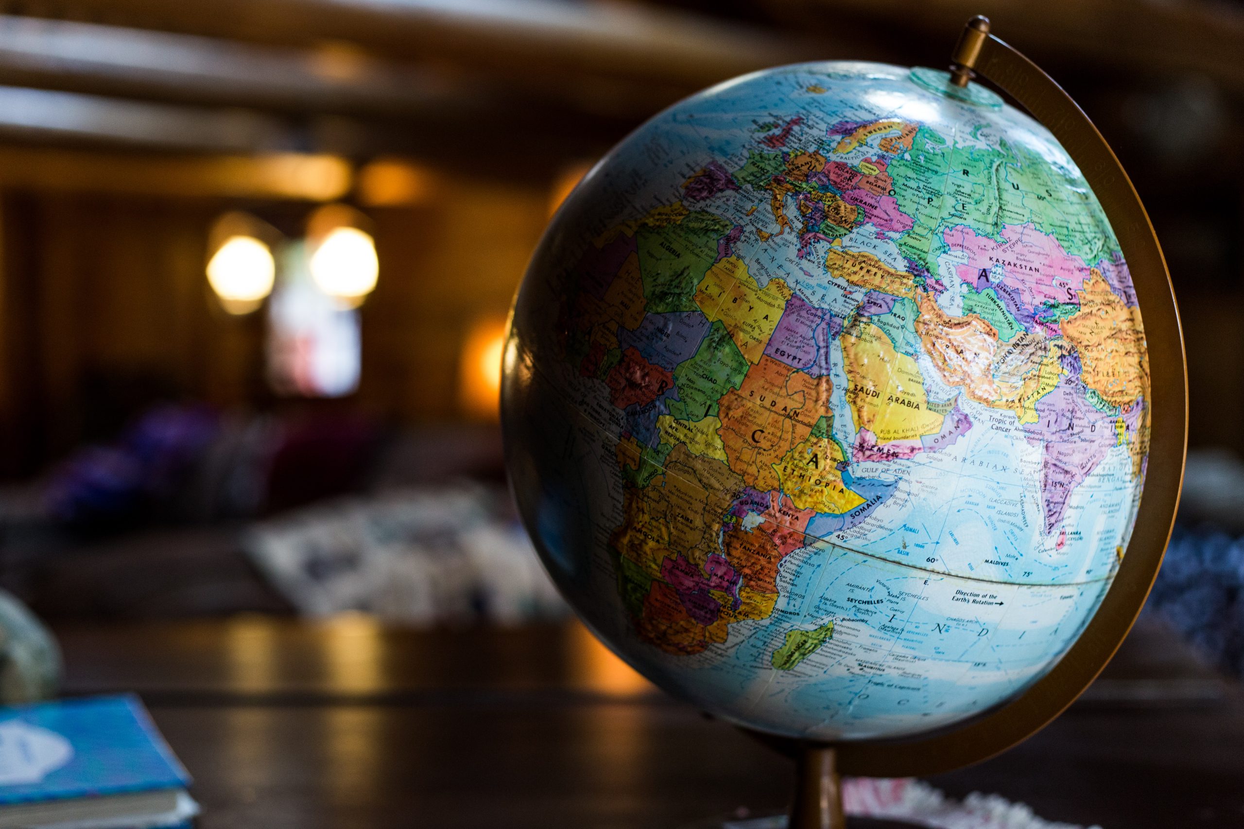 Read more about the article Global e-Commerce is Big Business – Don’t Be Left Behind